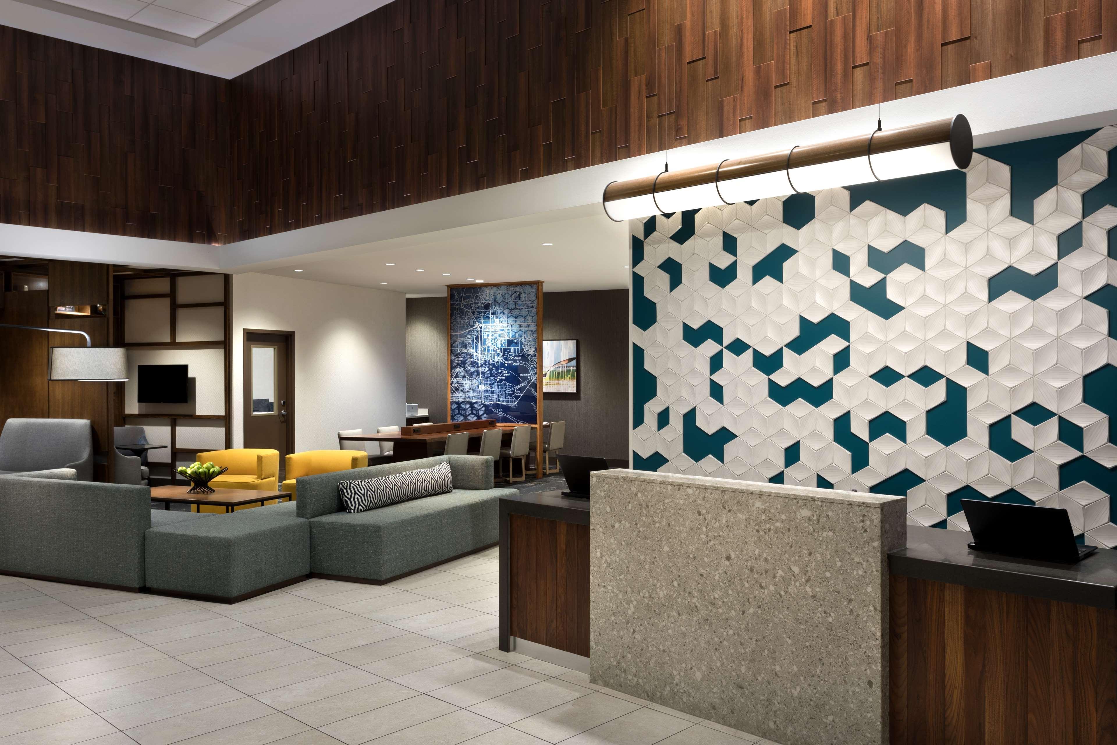 Hyatt Place 3*