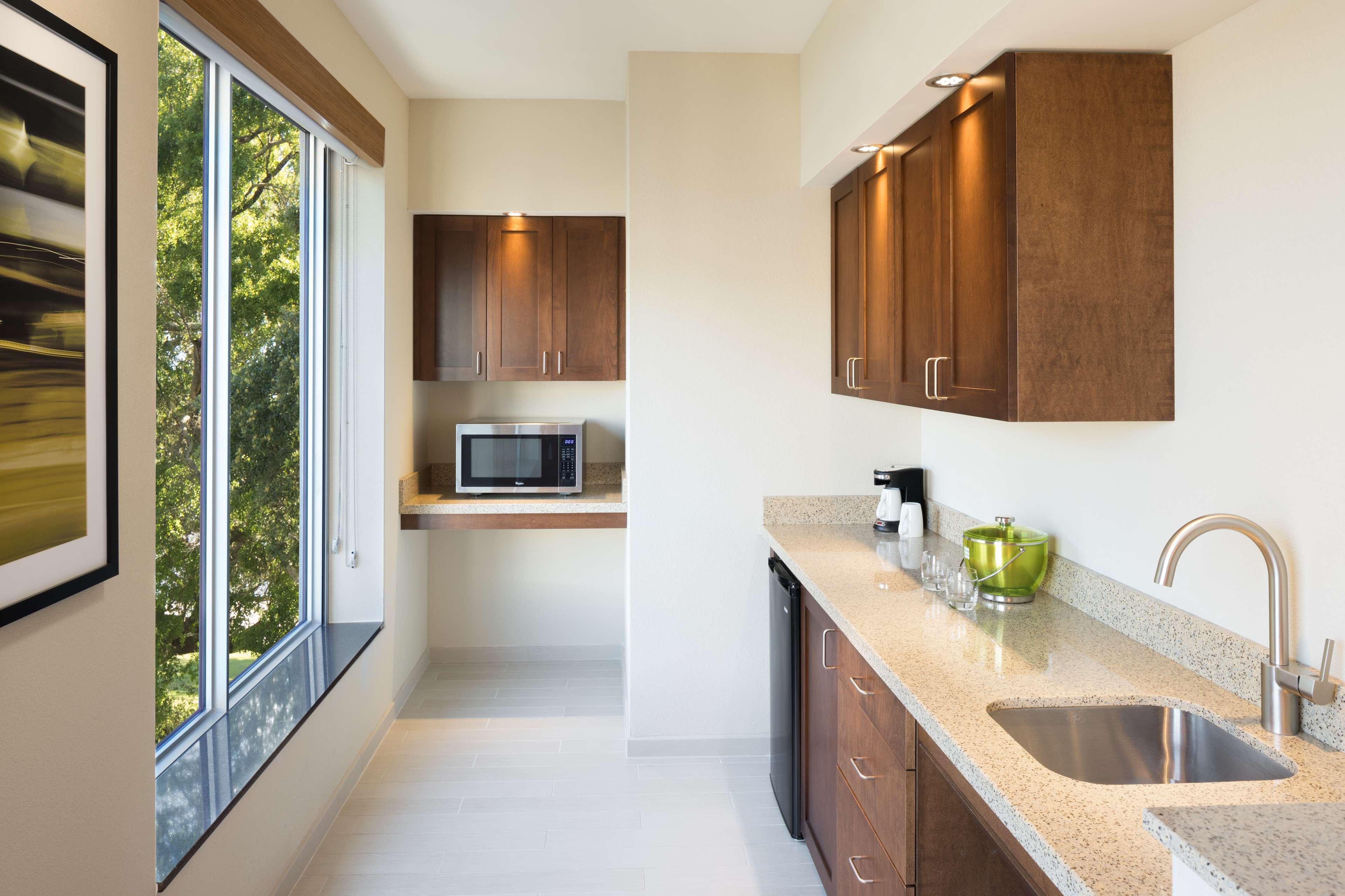 Hyatt Place Hotel 3*